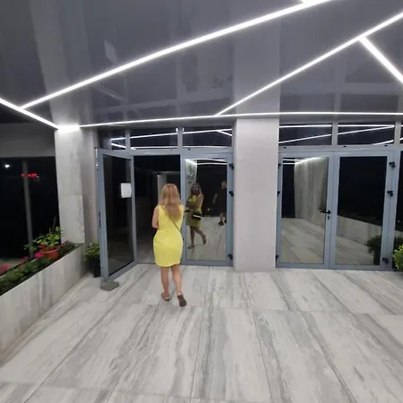 Aparthotel Denis