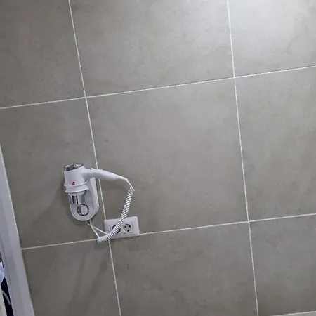 Lägenhetshotell Denis 4*